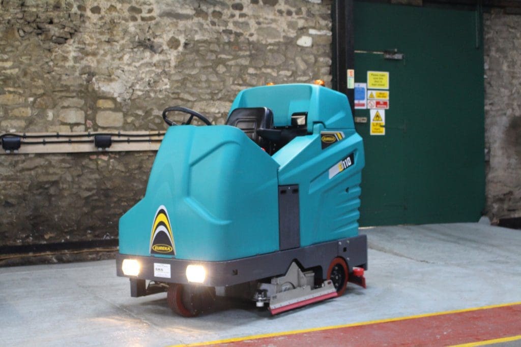 Industrial Cleaning With SRS Flexi-Hire