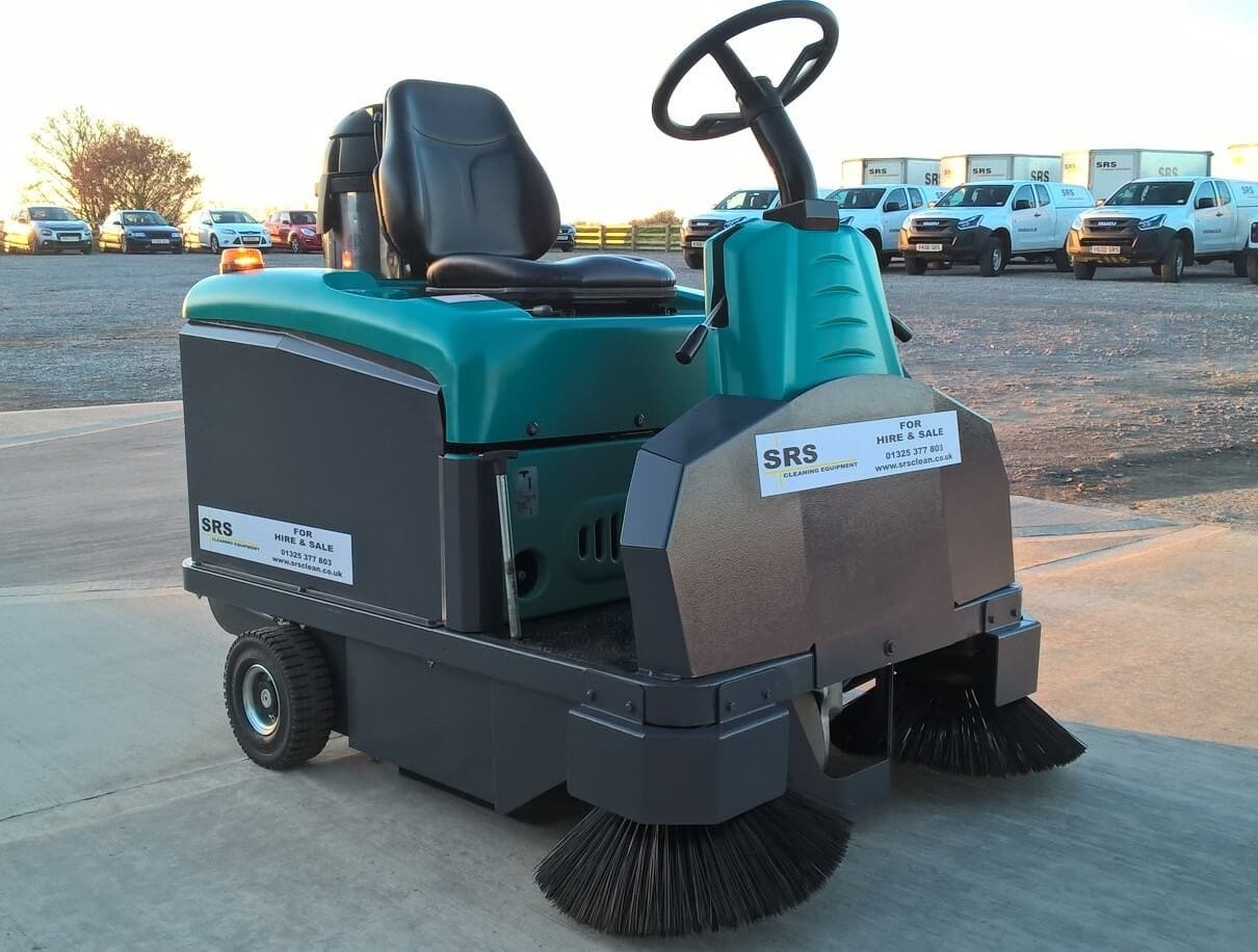 Used ride on sweeper for sale, construction site, warehouse floor cleaning machine