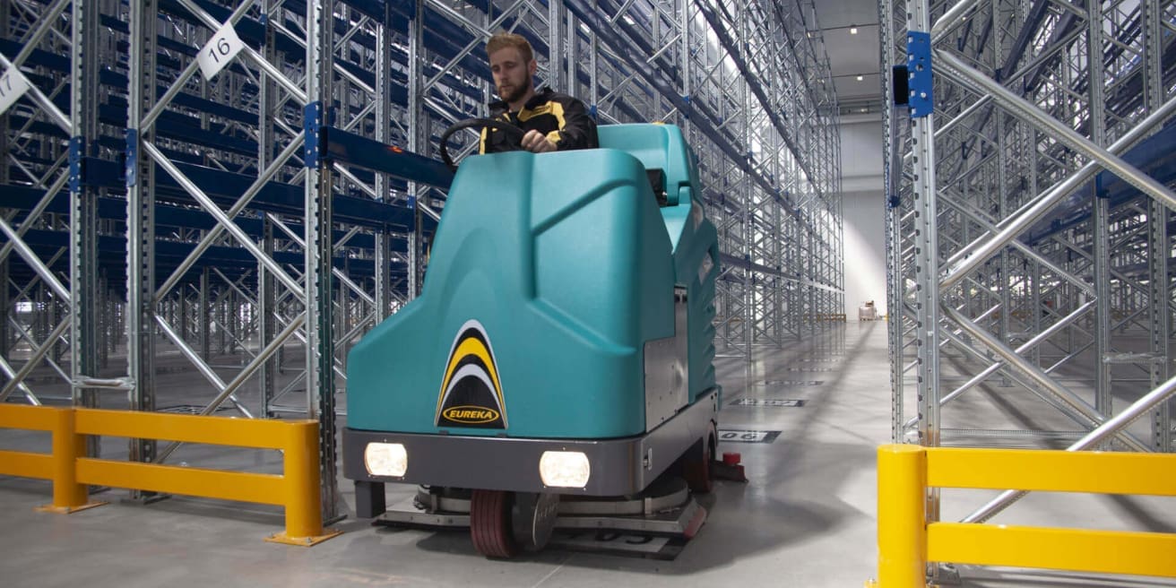 E110 Scrubber Dryer